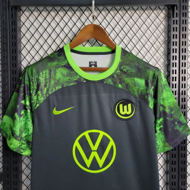 Camisa VfL Wolfsburg II 2023-2024 Versão Tailandesa