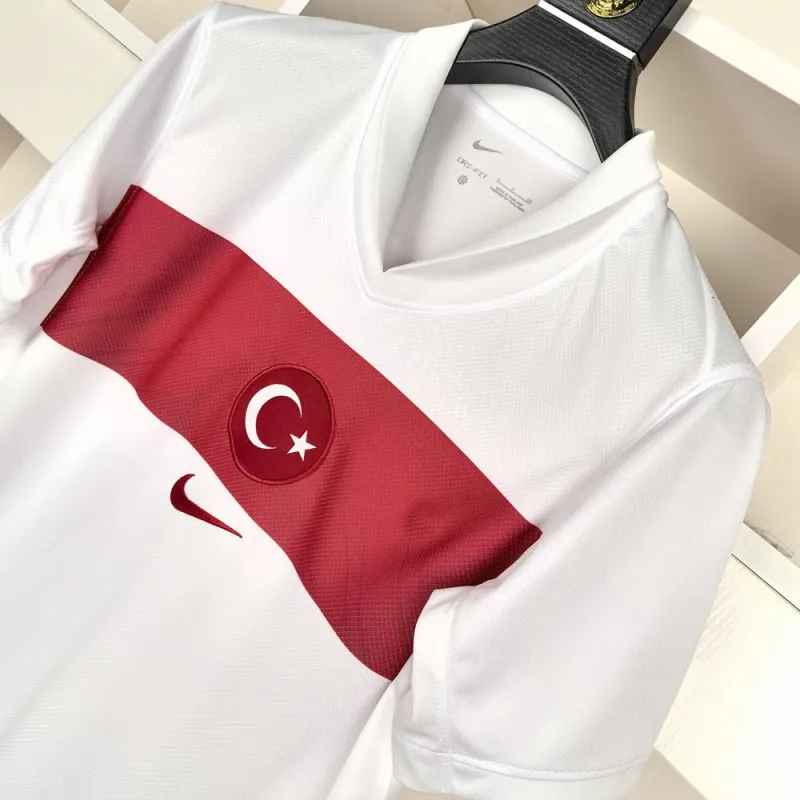 Camisa Turquia I 2024-2025