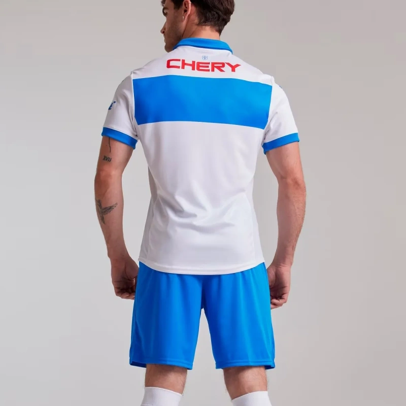 Camisa Universidad Católica I 2025