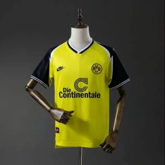 Camisola do Borussia Dortmund Retrô - Foto 1