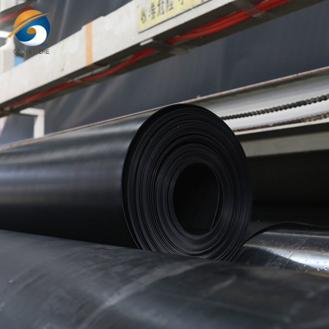 1.5mm Water Pond Liners HDPE Smooth Geomembrane