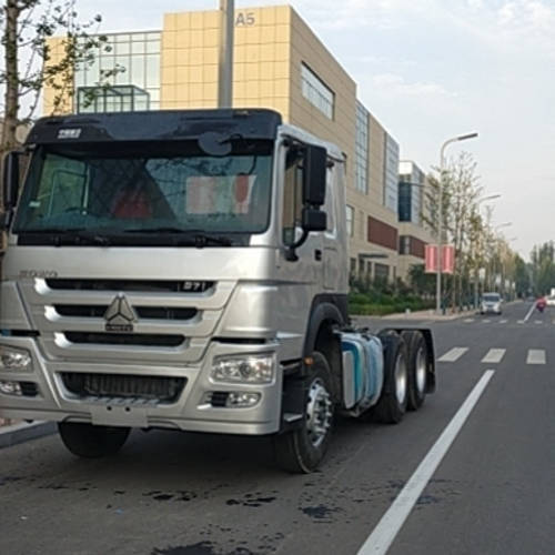 USED HOWO TRACTOR TRUCK