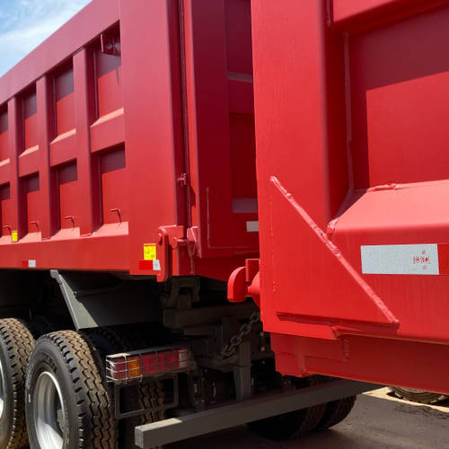 HOWO 6*4 DUMP TRUCK