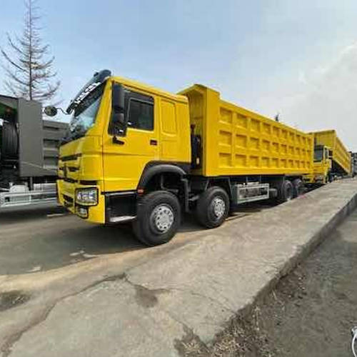 HOWO 8*4 DUMP TRUCK