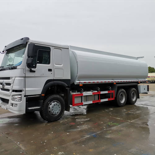 FUEL TANK TRUCK