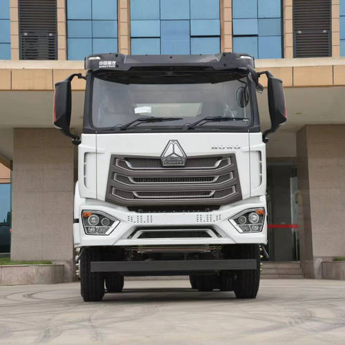 HOWO N7 TRACTOR TRUCK