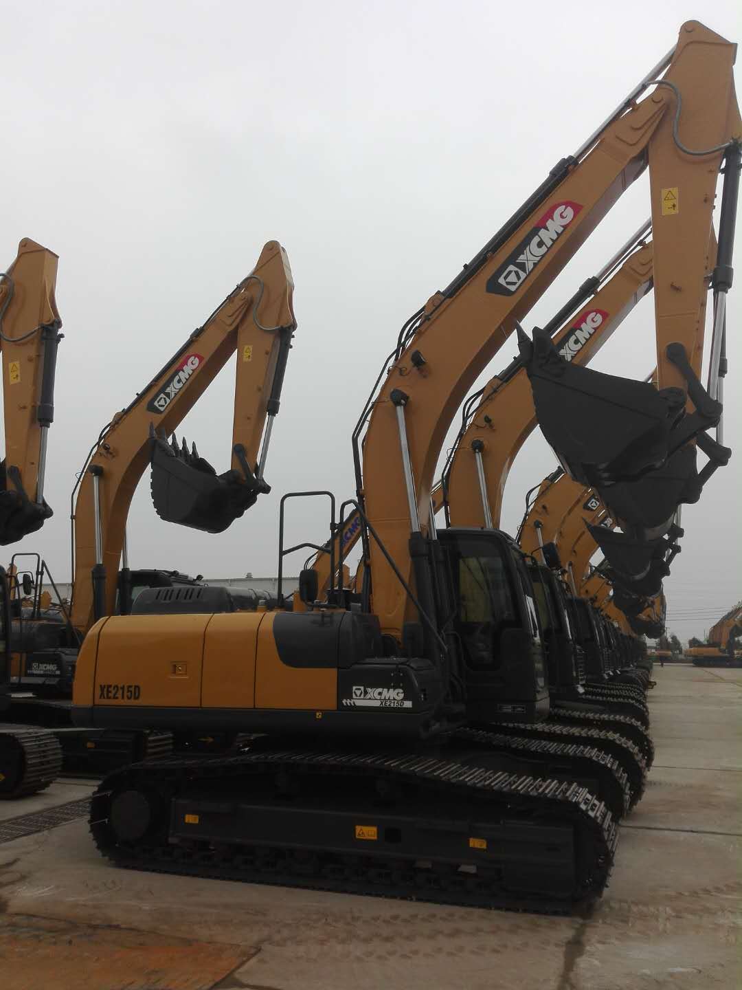 XCMG EXCAVATOR XE215C