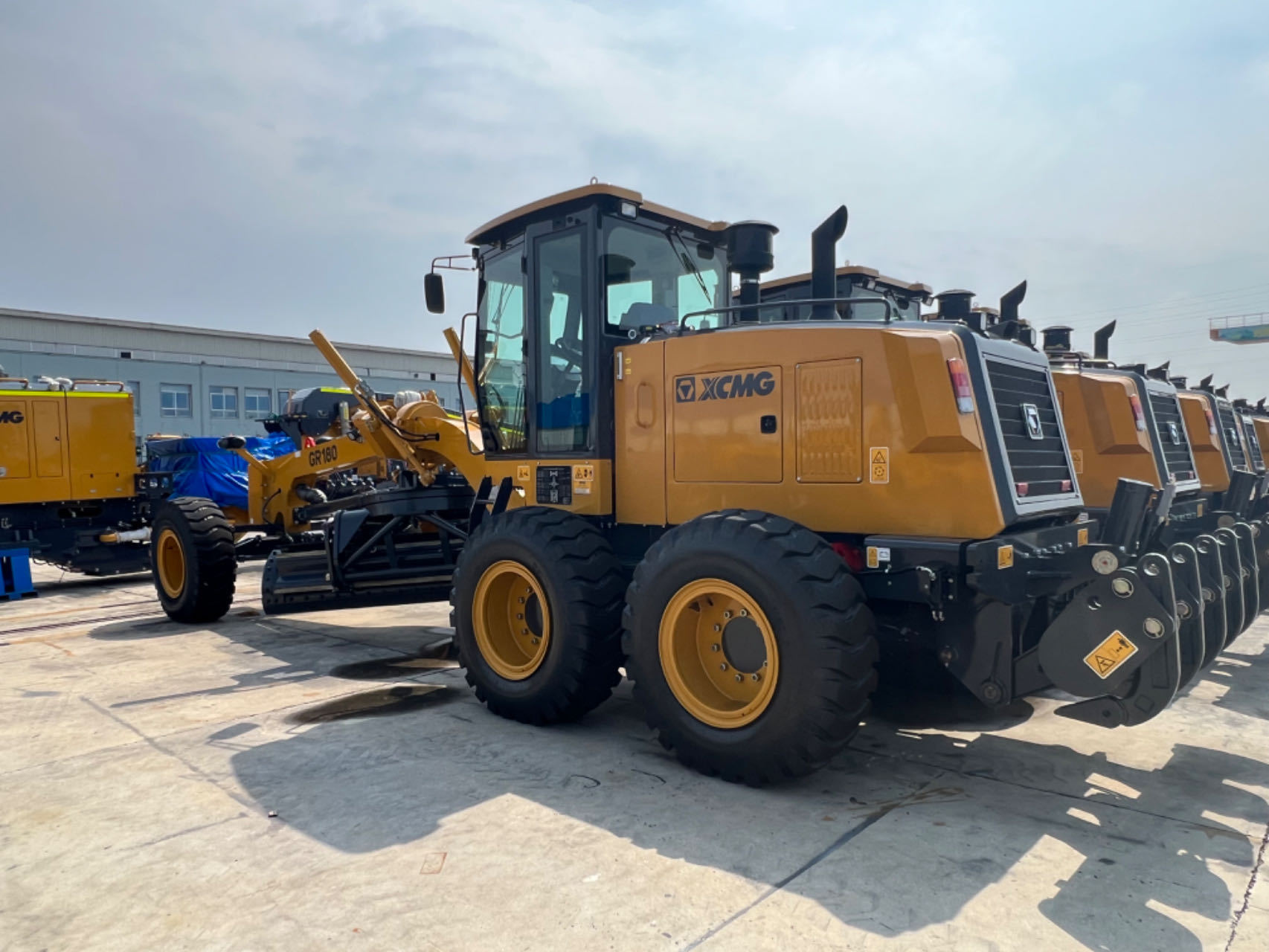 XCMG MOTOR GRADER GR125