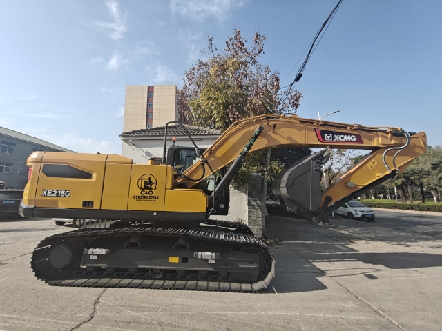 XCMG EXCAVATOR XE215G