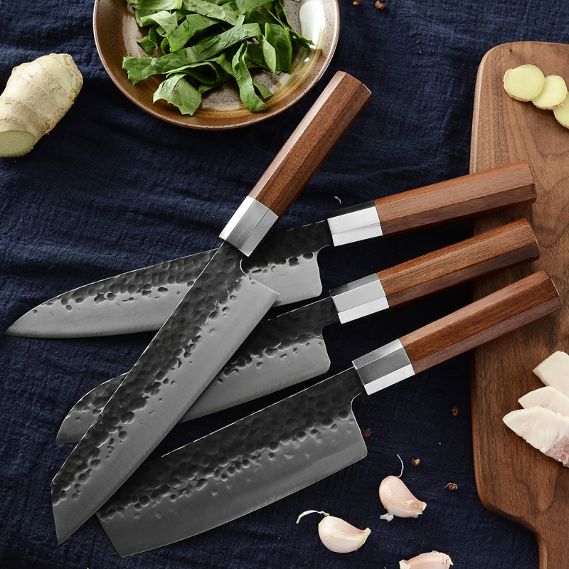 XYj Wholesale Japanese Style Non-stick Hammer Finished Hand Forged Chef Santoku Kiritsuke Nakiri Cleaver Knife 4pcs Japanese Kitchen Knife Set With Le