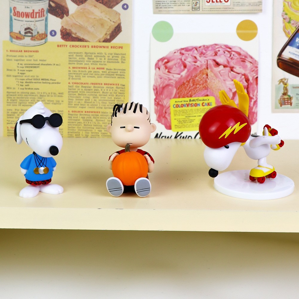 Snoopy Statue Figure Set 6 PCS Cartoon Collection Cute Character Model Toy Gift Decoration Fans