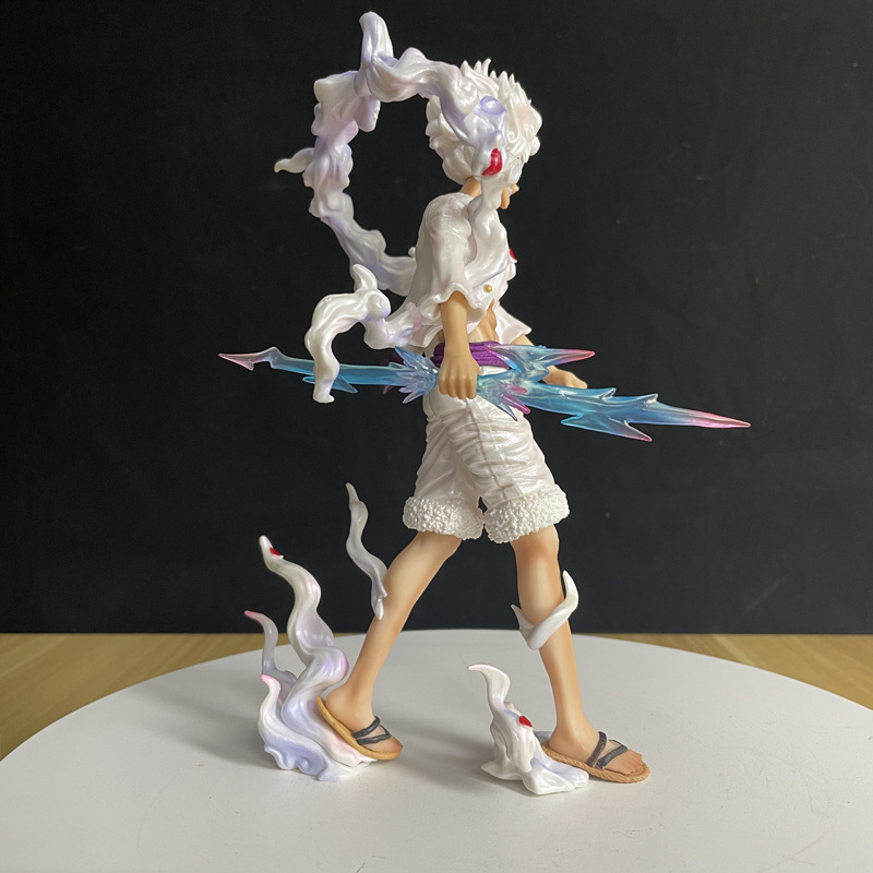 One Piece Nika Luffy Statue Figure Walking Pose Toy High-Detail Anime Display Model Fans Collectors Gift Decoration