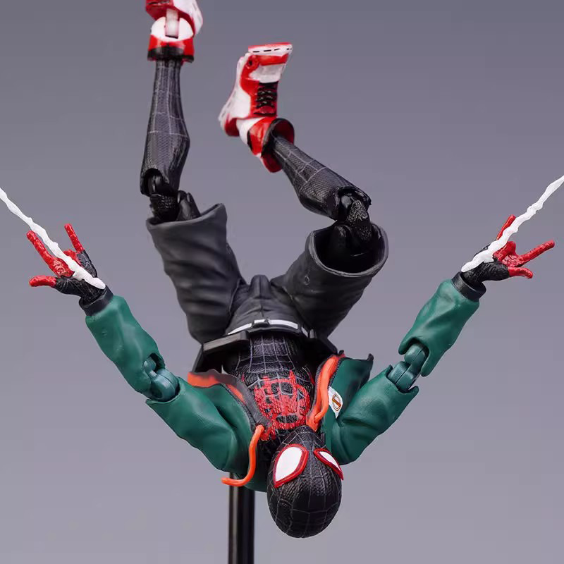 Spider-Man Miles Morales Action Figure Toy Movable Joint Anime Display Model Fans Collectors Gift Decoration