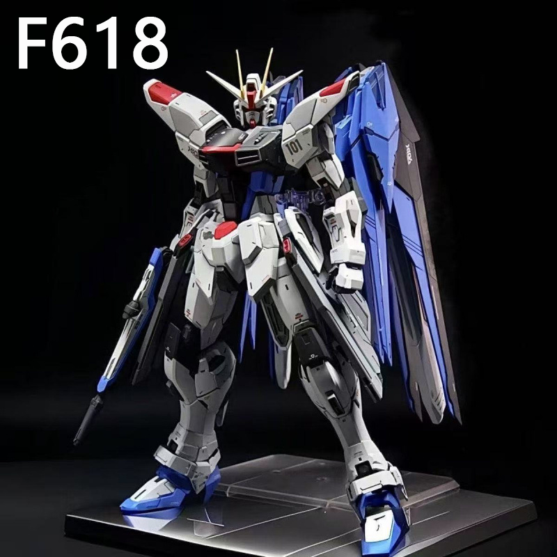 Freedom Gundam Ver 2.0 Action Figure Premium Mecha Model Kit Collection Robot Figure Detailed Armor Wing Toy Gundam Fans Collectors