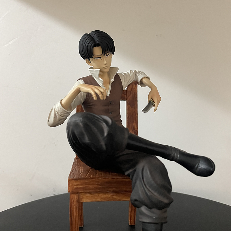 Attack on Titan Levi Ackerman Reiner Braun Statue Action Figure Collection Premium Anime Model Toy Fans Collectors Decoration
