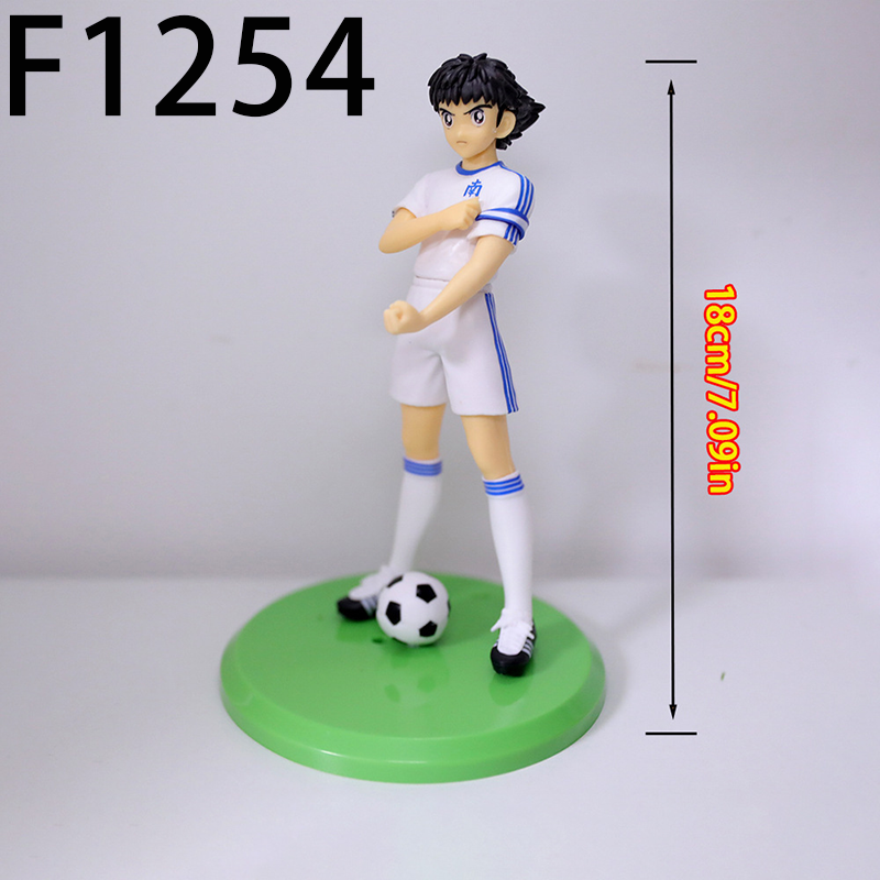 Captain Tsubasa Genzo Wakabayashi Tsubasa Ozora Kojiro Hyuga Statue Action Figure Collection Anime Model Toy Fans Decoration