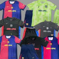 24 25 Men kit Barcelona soccer jerseys Home LAMINE YAMAL PEDRI GAVI LEWANDOWSKI FC FERRANF. DE JONG  2024 2025 BOY KIDS Football Uniforms