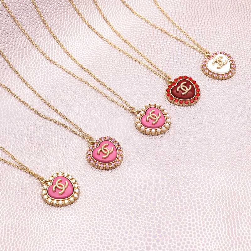 Veritable vintage Chanel buttons, designer button,Chanel Pendant, CC Pendant