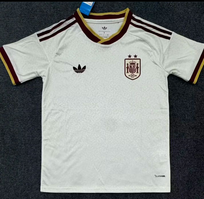 2 stars + socks Adult + kids Kit 2026 2027 Spain jersey adult football shirt children's wear soccer jersey Football jersey 2026 Spain soccer jersey kids + Adult kit children