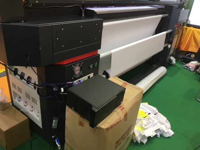 2.2m digital textile printer Epson i3200-A1 2-4pcs print head flag banner fabric printer sublimation printing machine