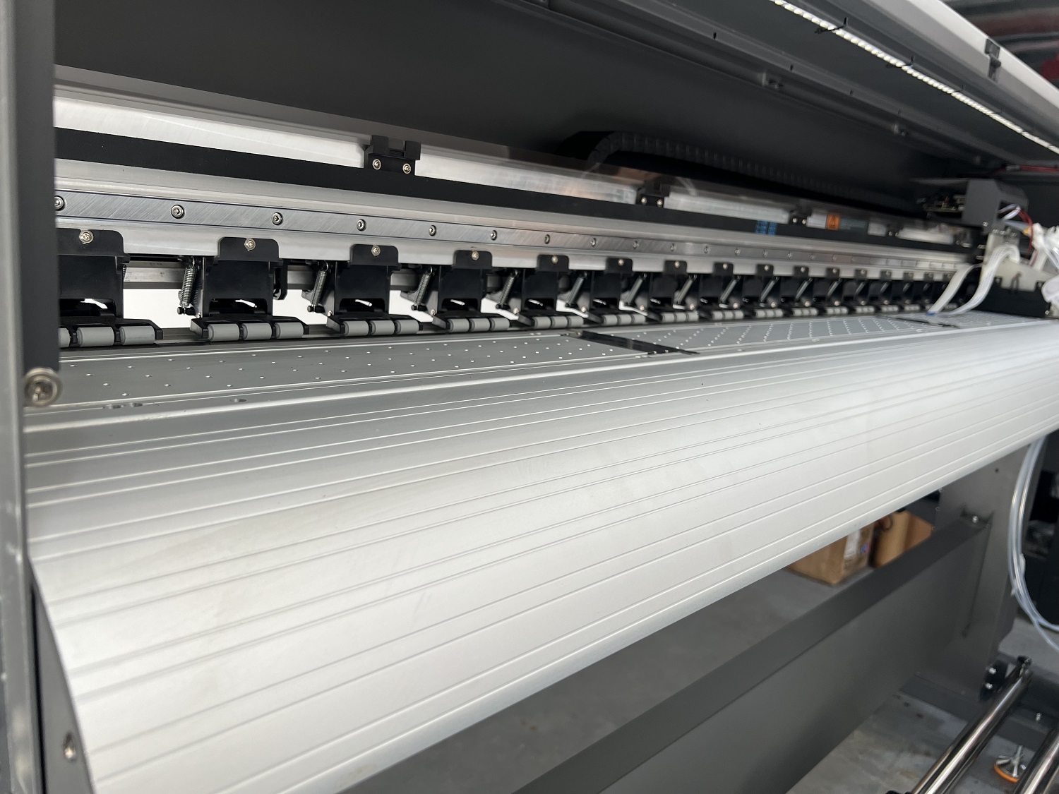 1.6m 1.8m 2.5m eco solvent large wide format inkjet printer Car Sticker vinyl Adhesive Sticker Advertising banner printer