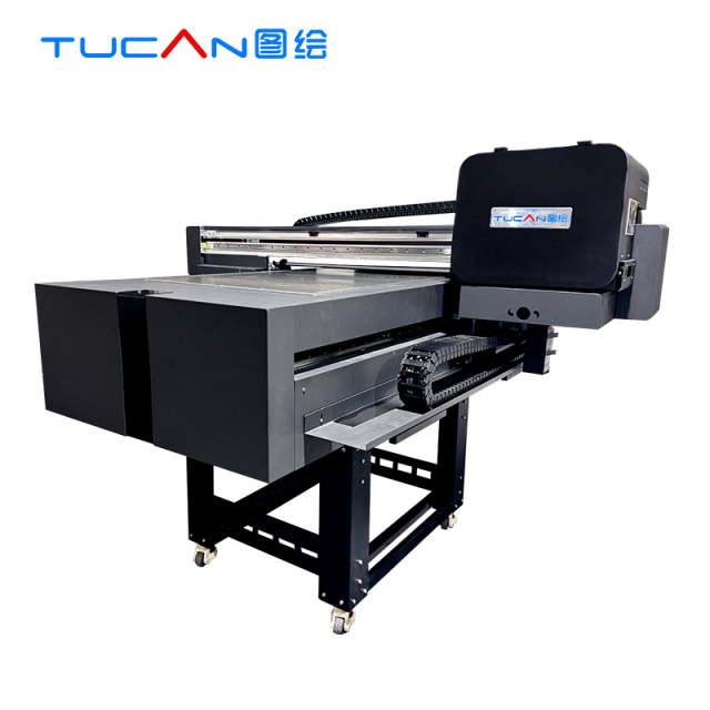 Factory Direct 6090 Small Format UV Flatbed Printer With Varnish For Phone Case Bottle Pen Printing Machine uv printer