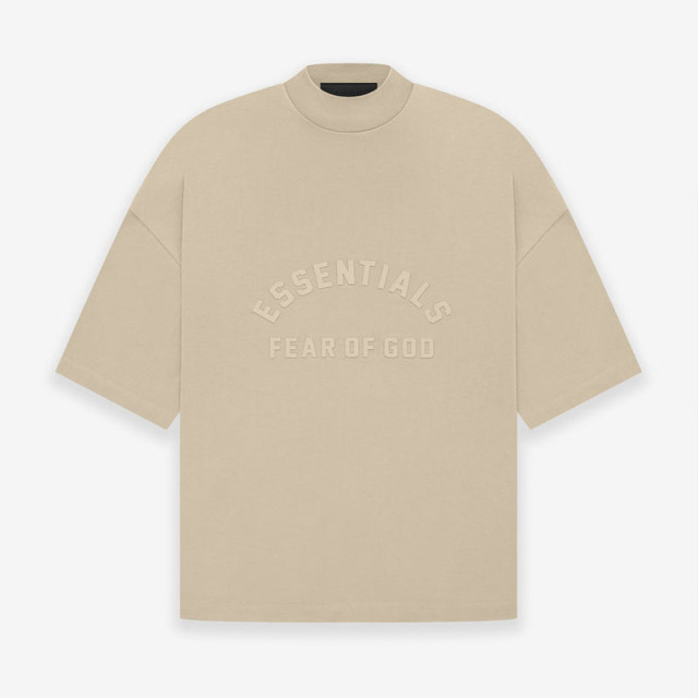 SS23 Black Core Collection Essentials S-Shirt