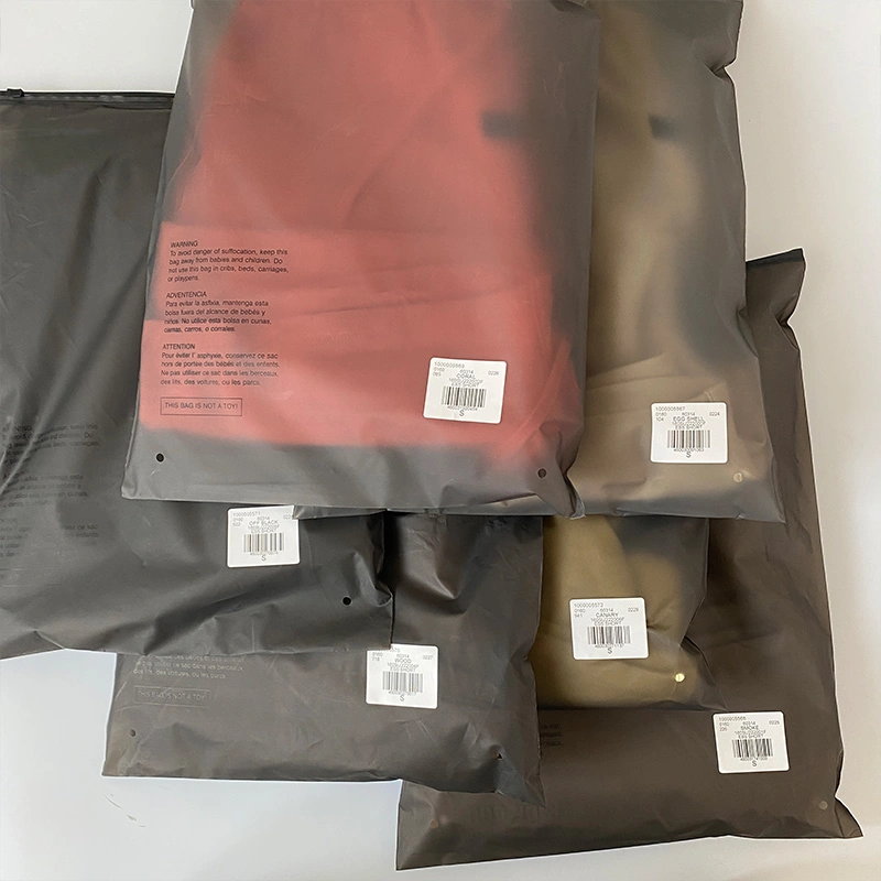 SS22 Essentials Shorts