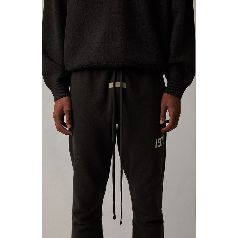 SS22 1977 collection Essentials Sweatpants (1977 Velvety Print)
