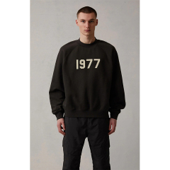SS22 1977 collection Essentials Crewneck Sweatshirt (1977 Velvety Print)