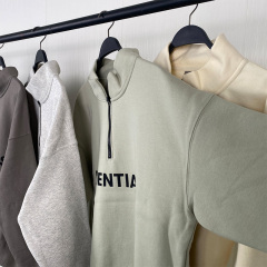 SS20 Essentials HalfZip