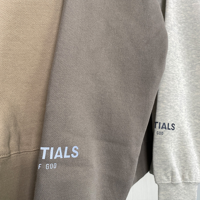 SS20 Essentials HalfZip
