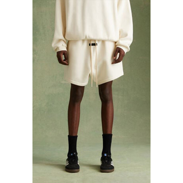 FW23 Cloud Collection Essentials Shorts