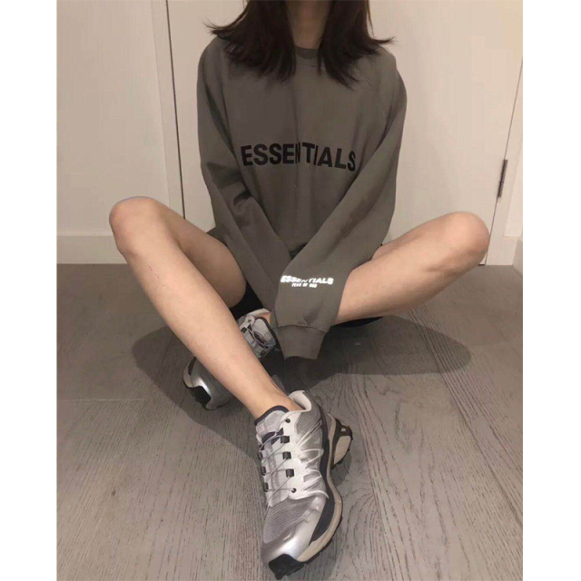 SS20 Essentials Crewneck Sweatshirt