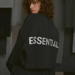 SS19 Essentials Crewneck