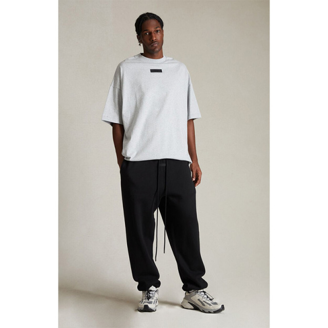 SS24 Essentials S-Shirt