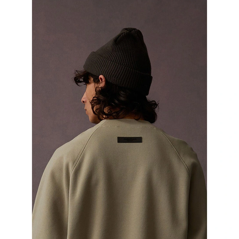 SS23 Essentials Sweatshirt