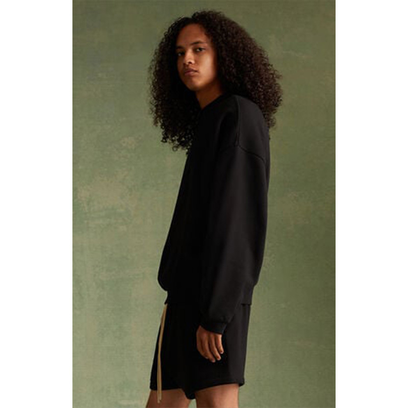 FW23 Cloud Collection Essentials Crewneck