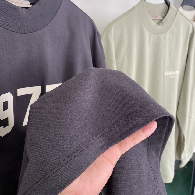 SS22 1977 Collection Print Essentials LShirt (1977 Velvety Print L-Shirt)