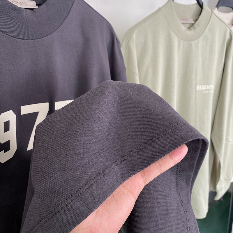 SS22 1977 Collection Print Essentials LShirt (1977 Velvety Print L-Shirt)