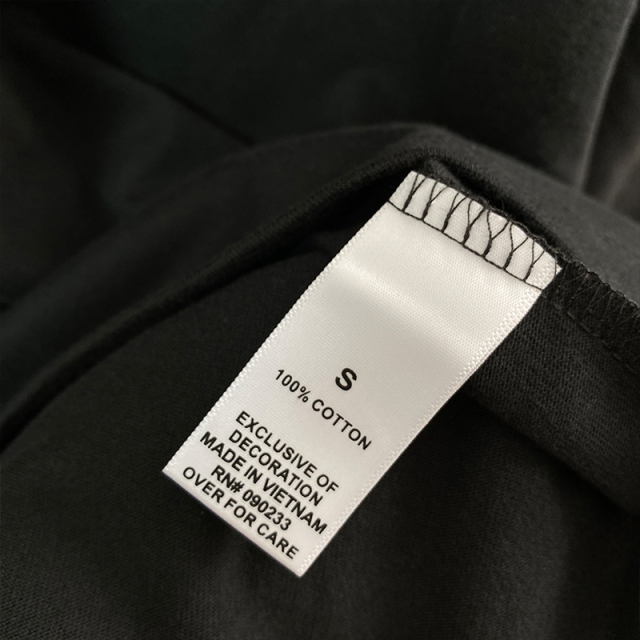 SS20 Essentials L-Shirt