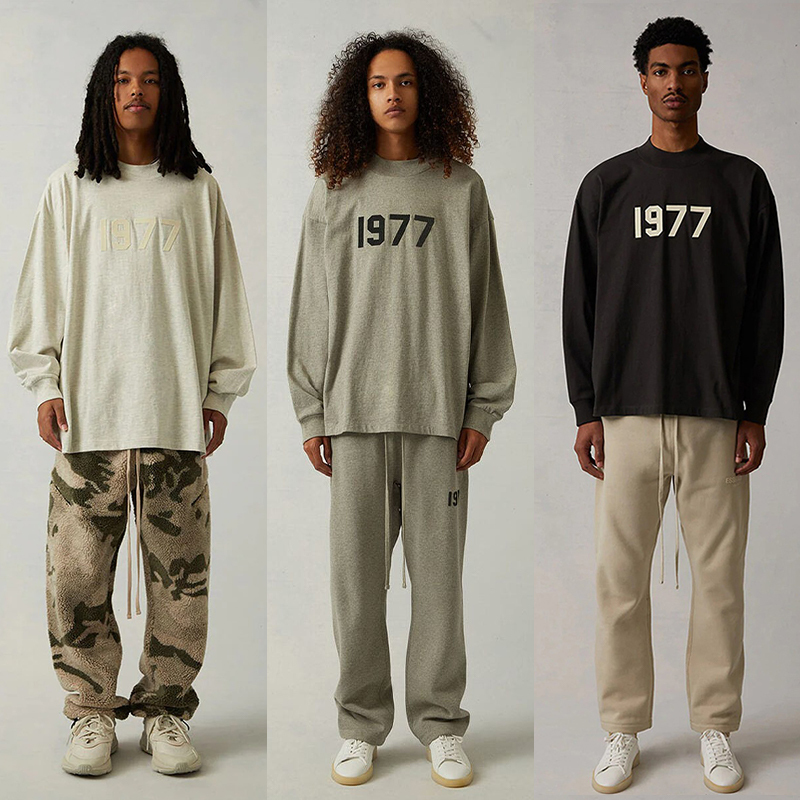 SS22 1977 Collection Print Essentials LShirt (1977 Velvety Print L-Shirt)