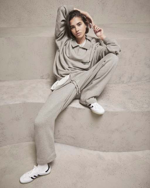 SS22 Essentials Relaxed Sweatpants (Black Velvety Print)