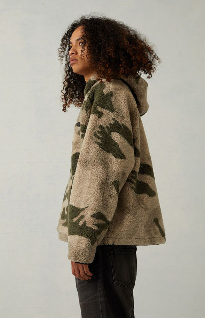 SS22 Shepra Jacket Half Zip