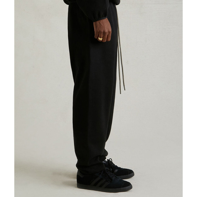 SU24 Essentials Sweatpants (will ship on 15th Aug)