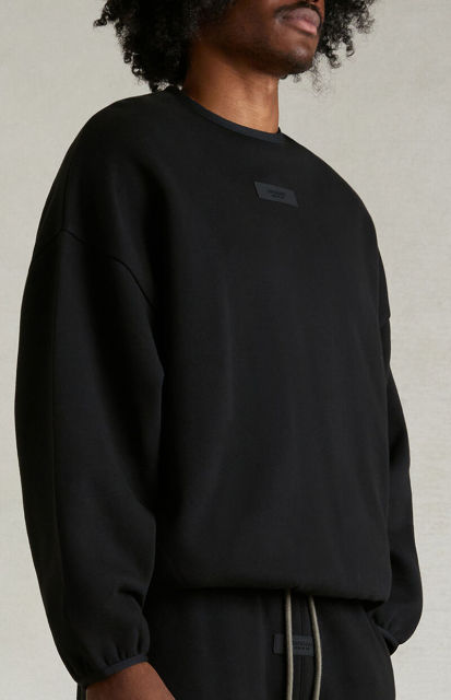 SU24 Essentials Crewneck Sweatshirt