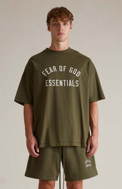 FW24 Essentials S-Shirt