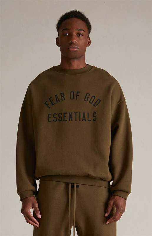 FW24 Essentials Crewneck Sweatshirt (480GSM Fleece)