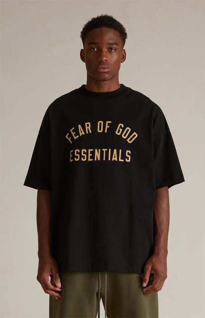 FW24 Essentials S-Shirt
