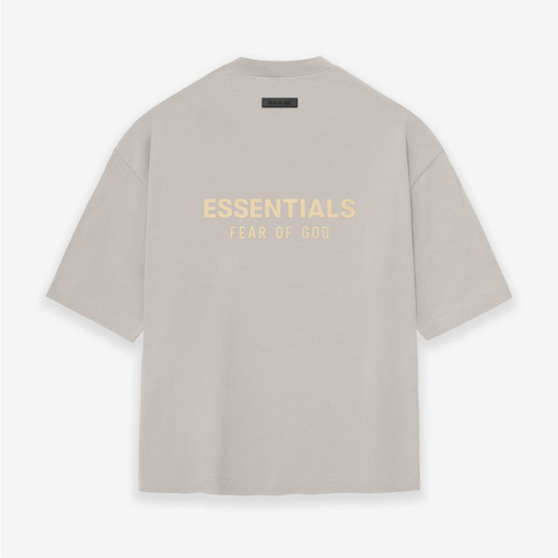 FW23 V-neck S-Shirt Cloud Collection Essentials